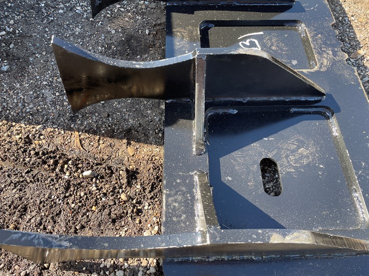 #3031-•-skid-steer-drag-ripper-attachment-image-4