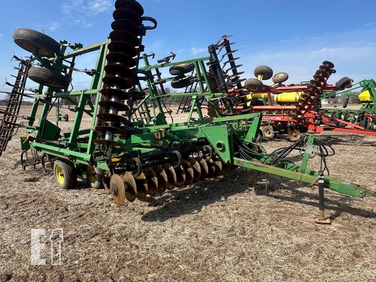 john-deere-726-image-9