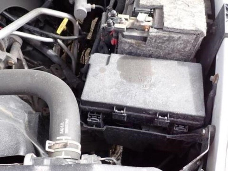 2013-dodge-ram-1500-image-46