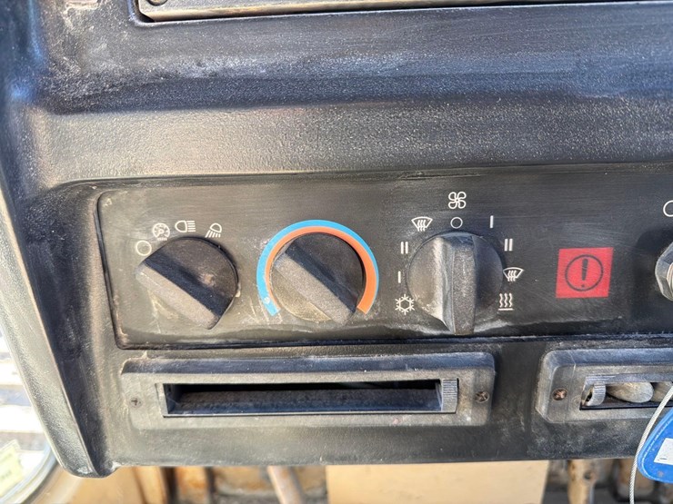 caterpillar-d6m-lgp-image-27