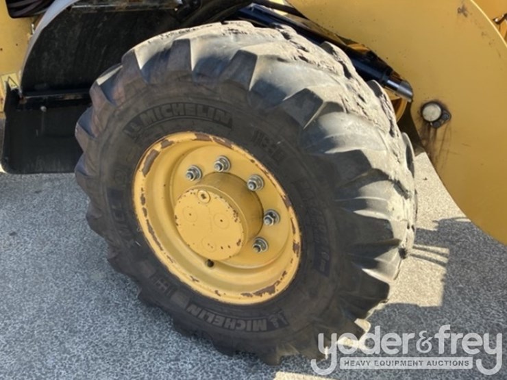 2016-caterpillar-907m-image-16