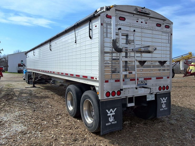 2017-wilson-hopper-bottom-image-24