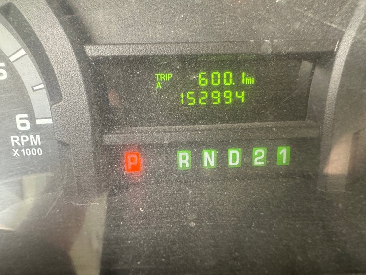 2014-ford-e350-image-11