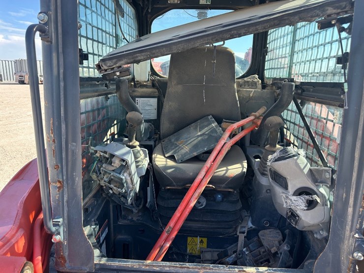 kubota-svl95-2s-image-3