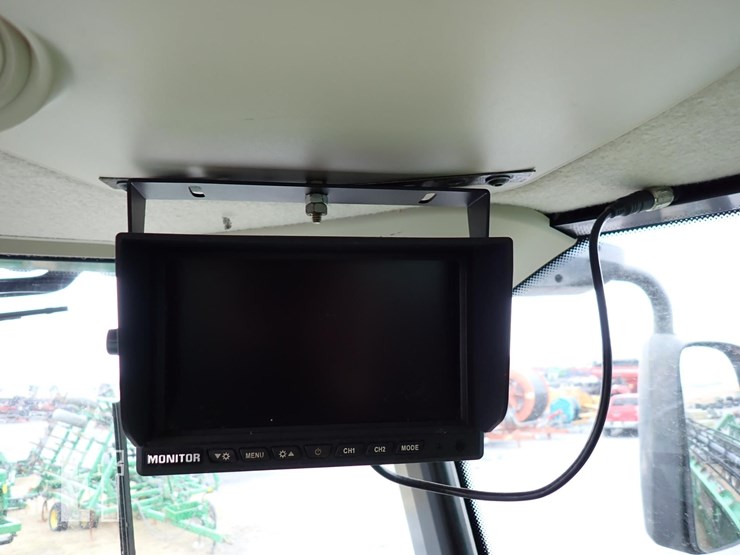 john-deere-s670-image-25