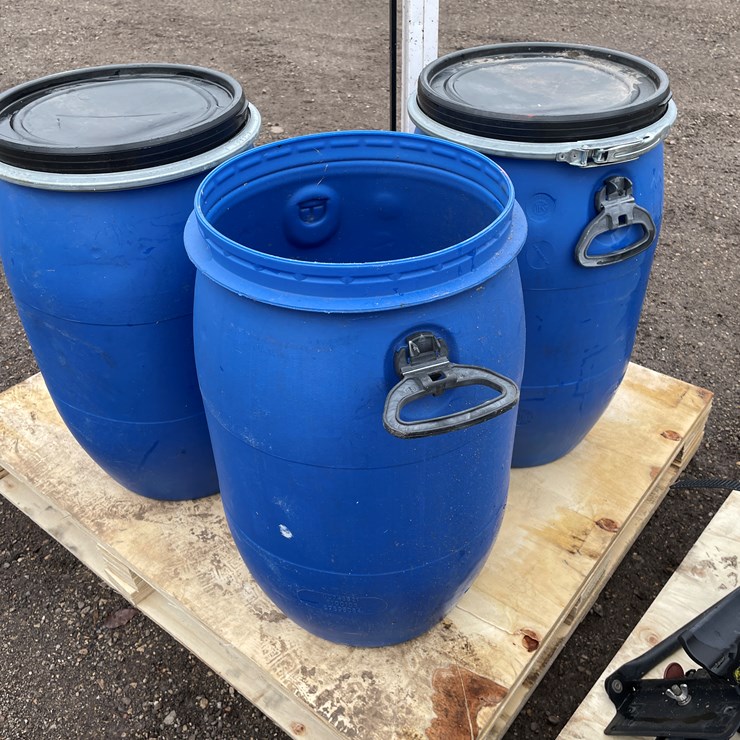 #3055 • (3) Poly Barrels