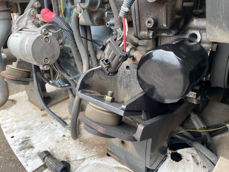 2006-bobcat-331g-image-18