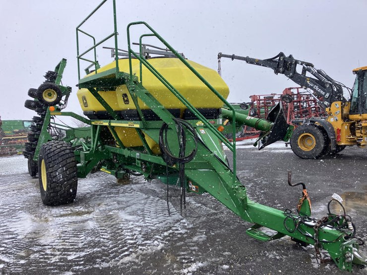 2002-john-deere-1860-image-1