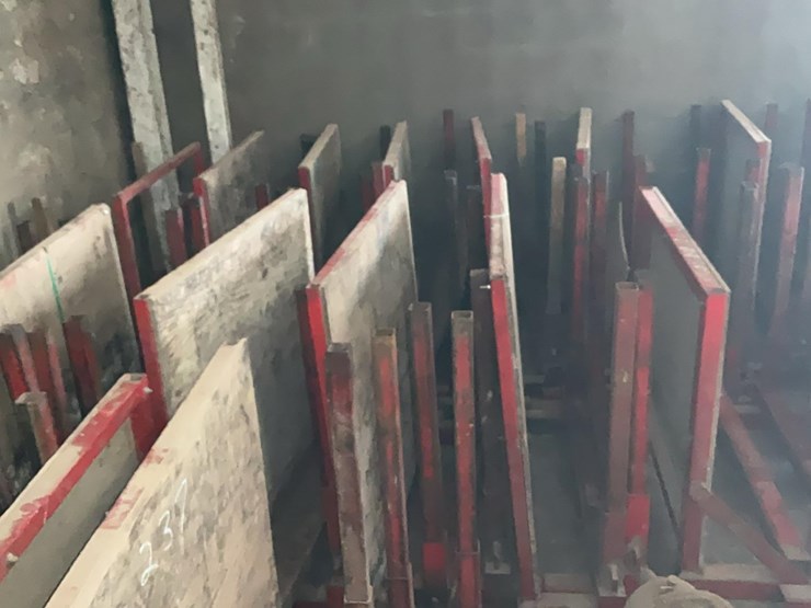 #237-•-lumber-racks-image-4