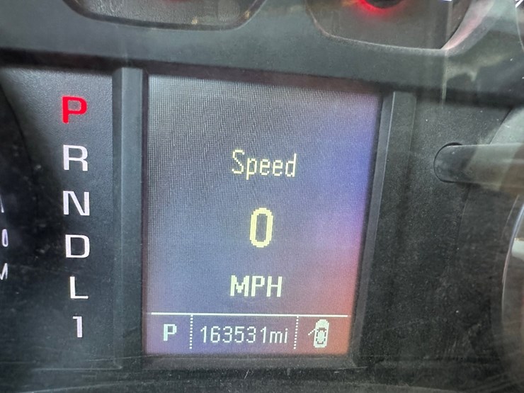 2019-chevrolet-silverado-2500hd-image-15