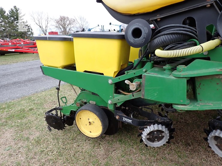 john-deere-1760-image-10