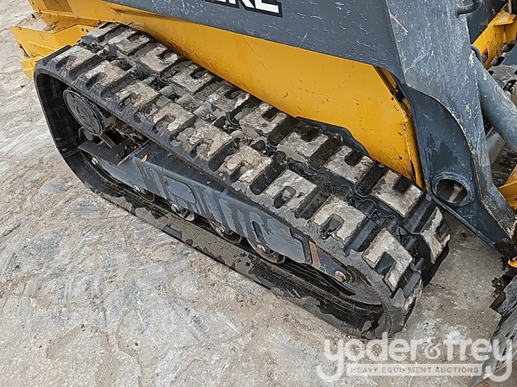 2024-deere-325g-image-11