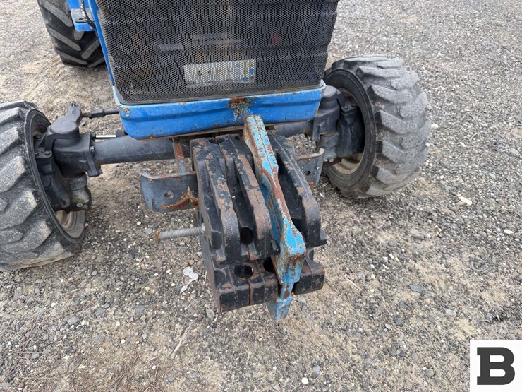 new-holland-t1520-image-10