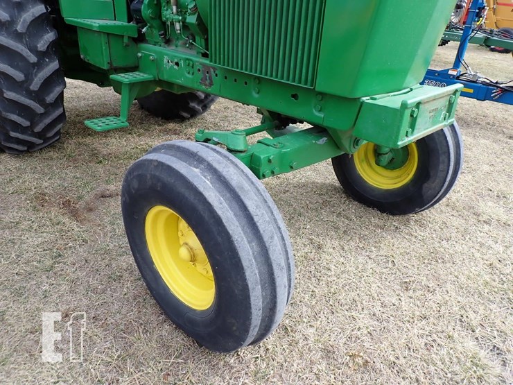 john-deere-4440-image-3