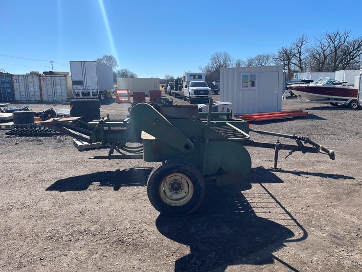 john-deere-14t-image-4