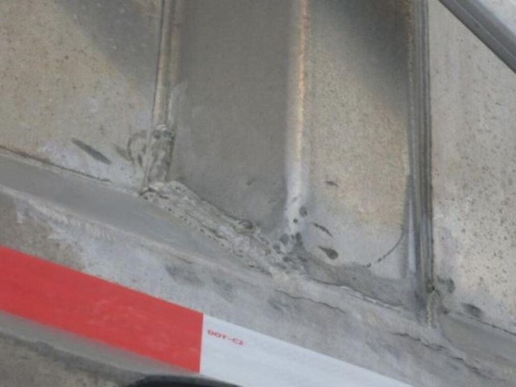 2015-peterbilt-367-image-70