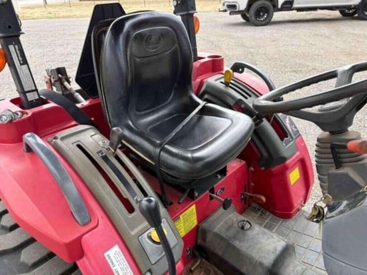 2012-mahrinda-3016-tractor-w/loader-image-7