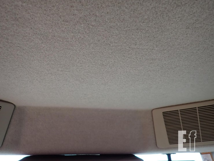 john-deere-8200-image-23