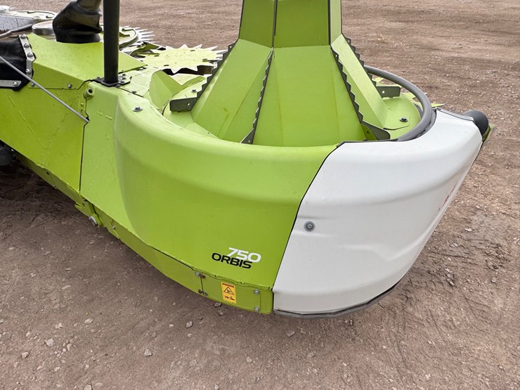 claas-orbis-750-image-45