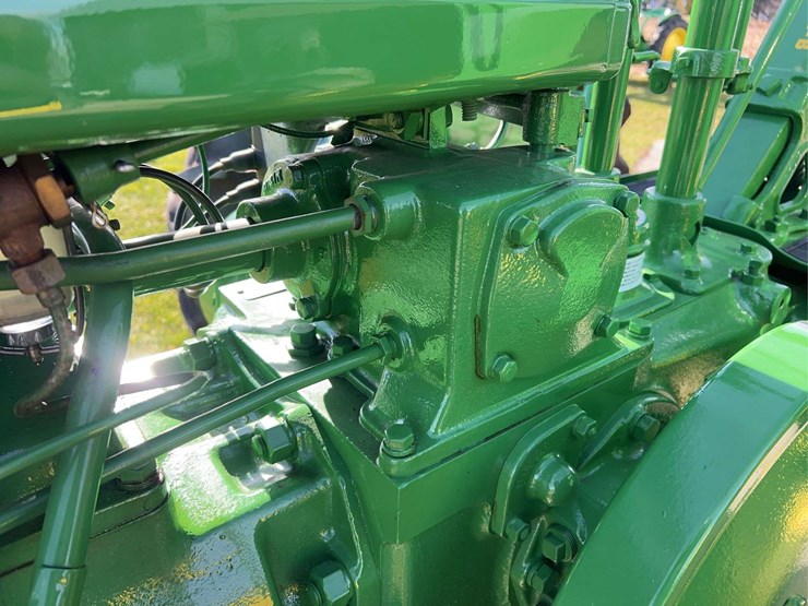 john-deere-model-b-image-63