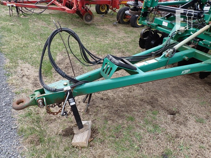 great-plains-4000tt-image-3