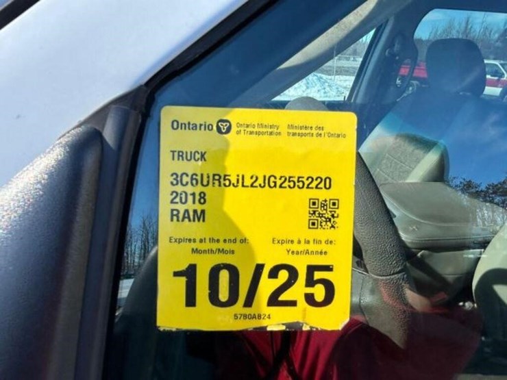 2018-dodge-2500-image-8