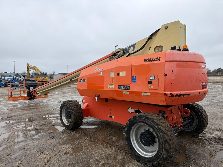 jlg-800s-image-7