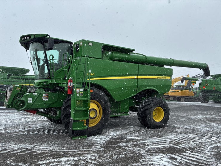 2018-john-deere-s790-image-4