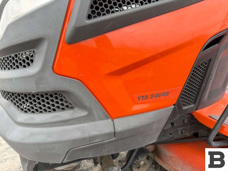 husqvarna-yta24v48-lawn-mower-image-8