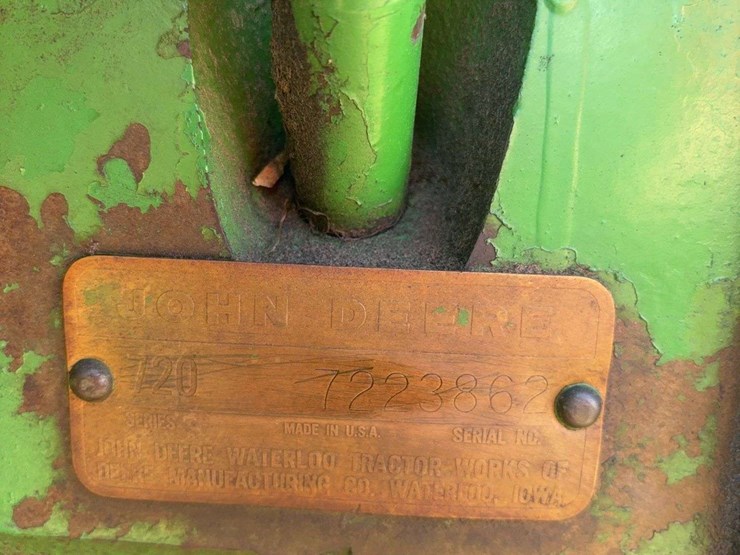 1958-john-deere-720-image-12