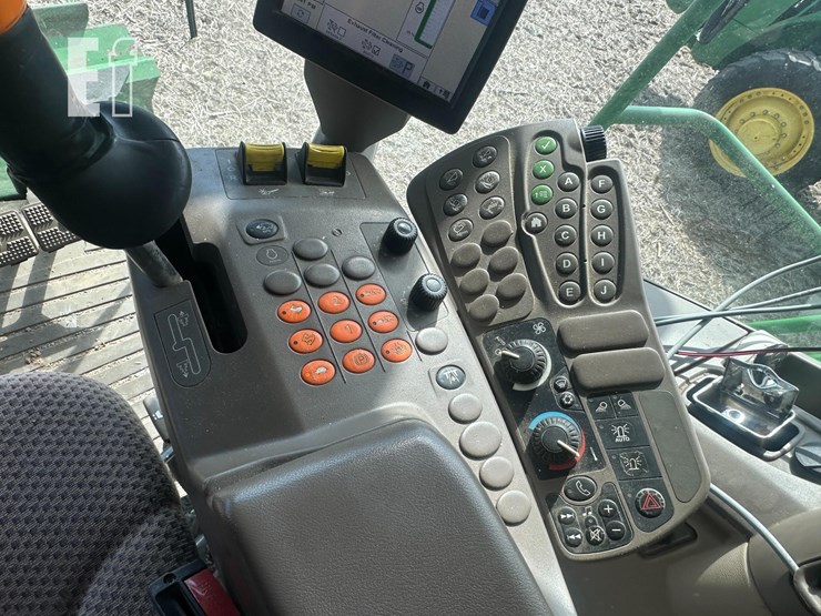 john-deere-s670-image-24