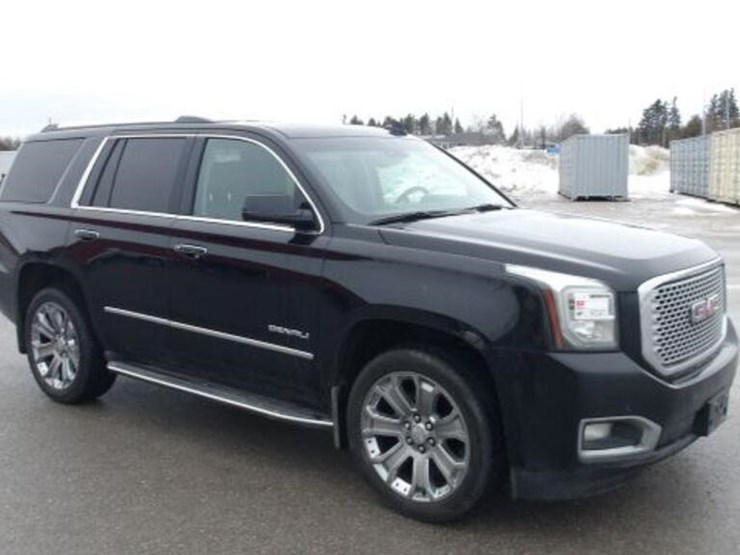 2016-gmc-yukon-denali-image-3