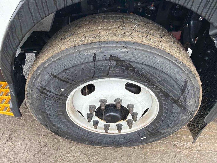 2025-dennis-eagle-proview-image-17