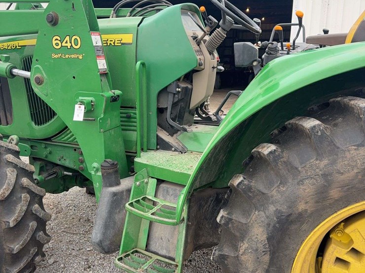 2004-john-deere-6420-image-17