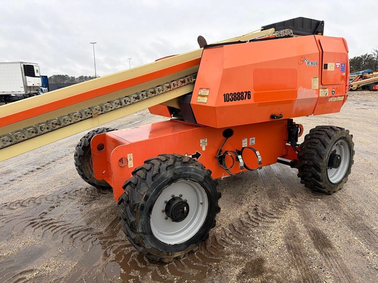 jlg-600s-image-2