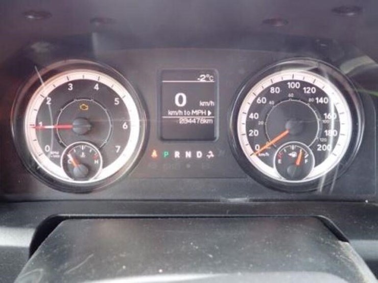 2013-dodge-ram-1500-image-11