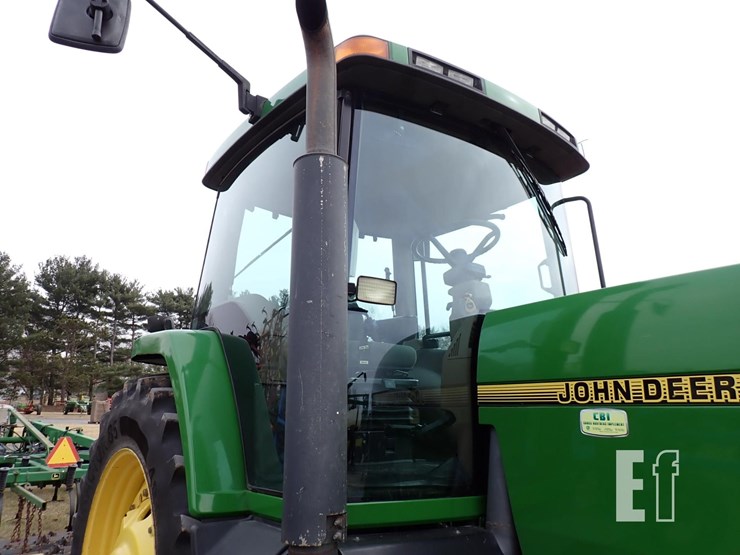 john-deere-8200-image-7