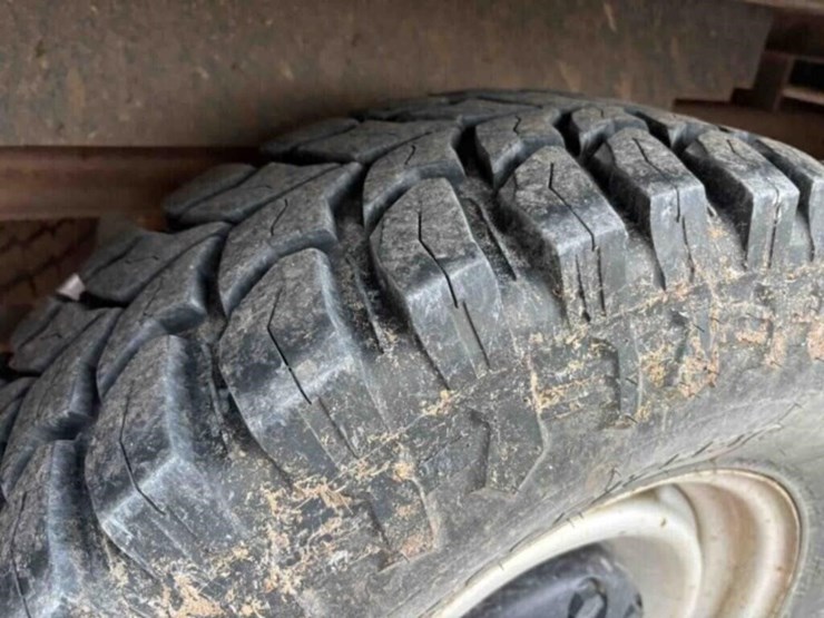 2000-chevrolet-2500-image-10