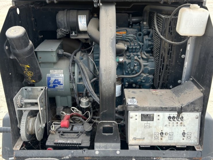 2019-allmand-light-plant-image-8