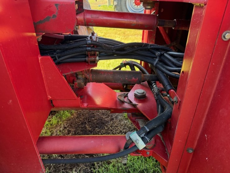 2020-case-ih-9330-image-13