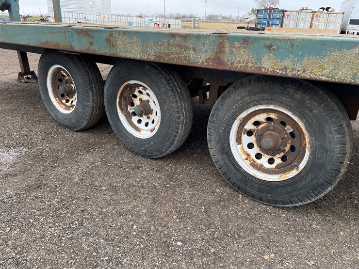 #3050-•-18'-gooseneck-trailer-(no-title)-image-8