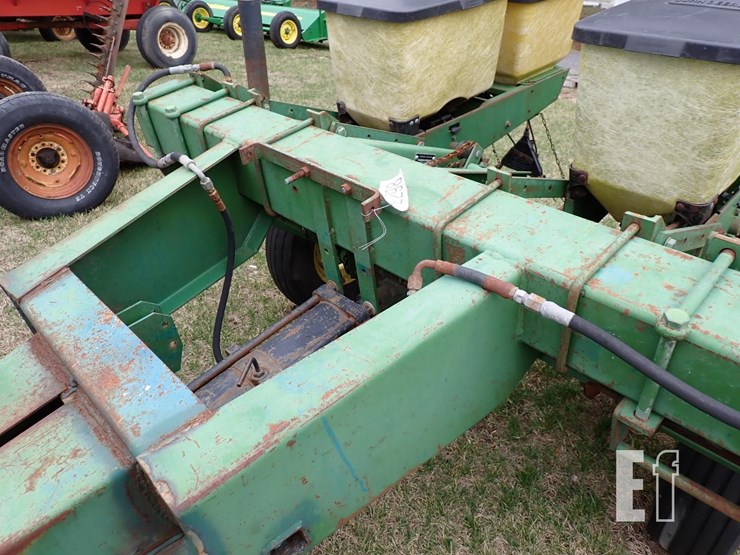 john-deere-7000-image-4