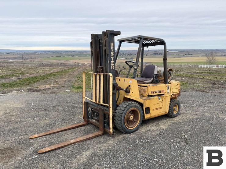 hyster-50-forklift-image-1