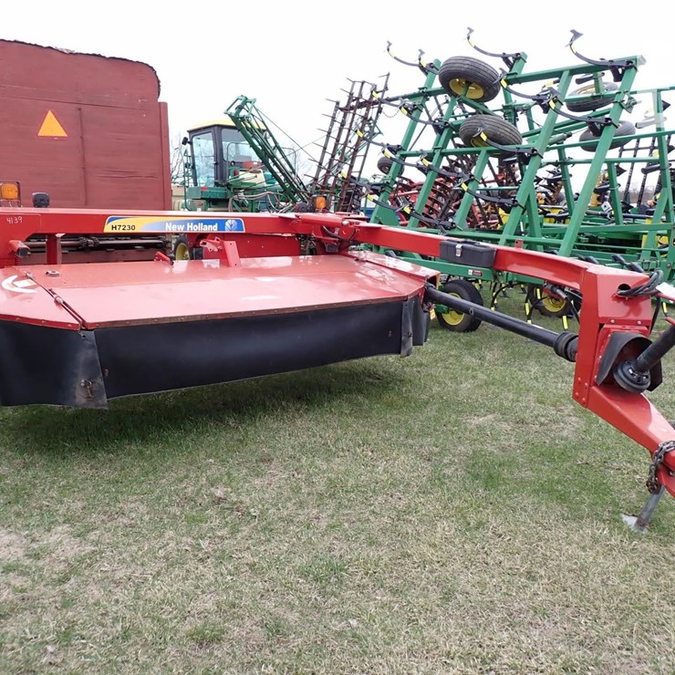 NEW HOLLAND H7230