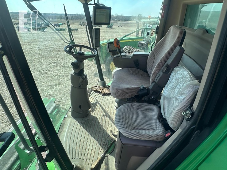 john-deere-s670-image-21