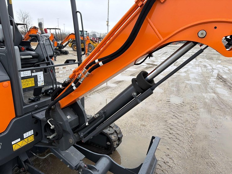 develon-dx35z-7-image-15