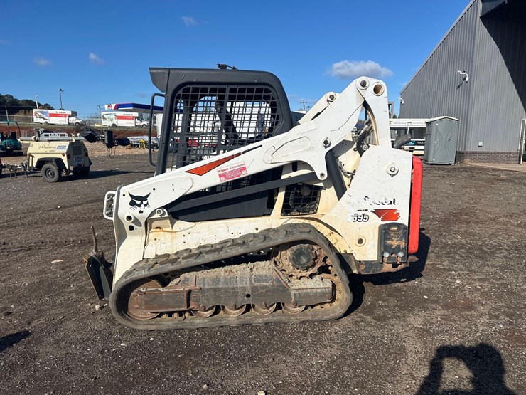 2019-bobcat-t595-image-2