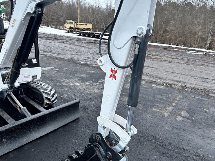 2000-bobcat-334c-image-8