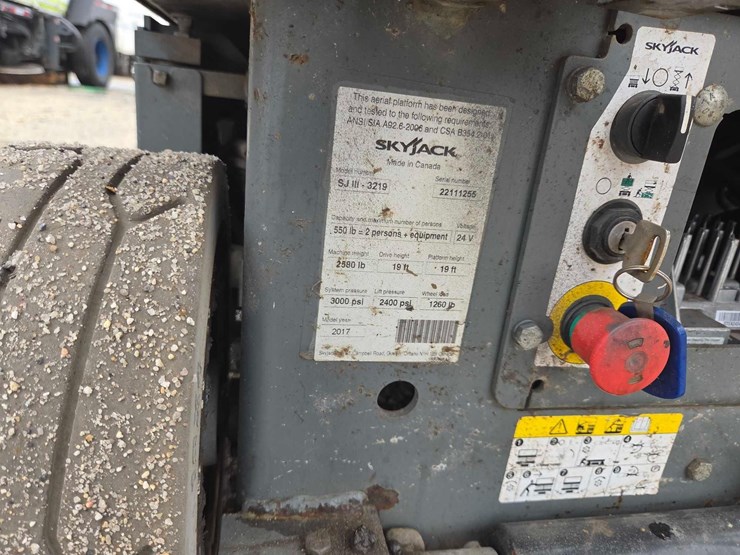 2017-skyjack-sjiii3219-image-12