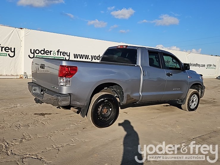 2013-toyota-tundra-image-5